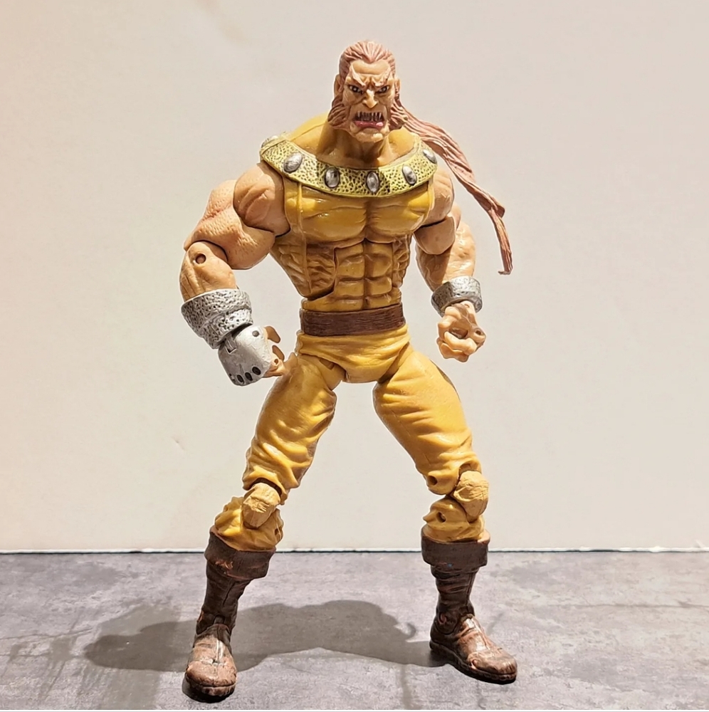 Marvel Legends AoA Sabretooth (Toybiz)